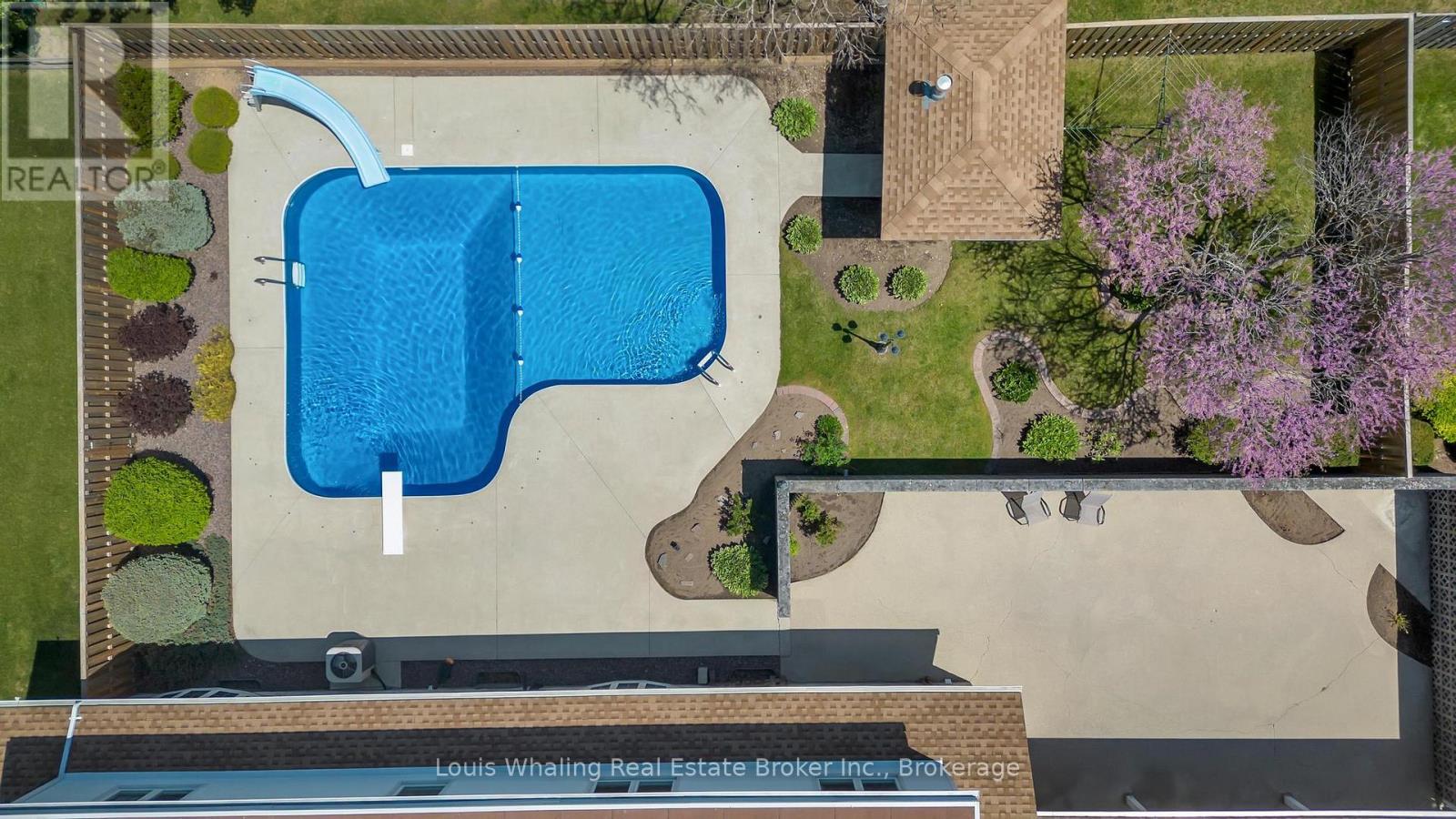 241 4th Avenue, Hanover, Ontario  N4N 2B6 - Photo 36 - X12931764