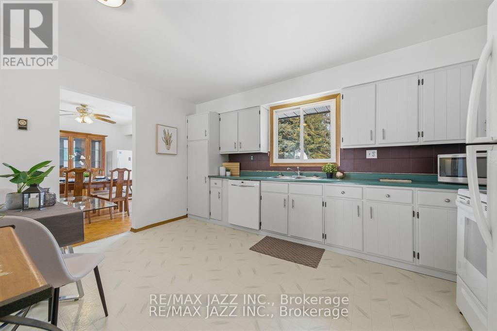 1226 Fish & Game Club Road, Quinte West, Ontario  K0K 2C0 - Photo 19 - X12931724