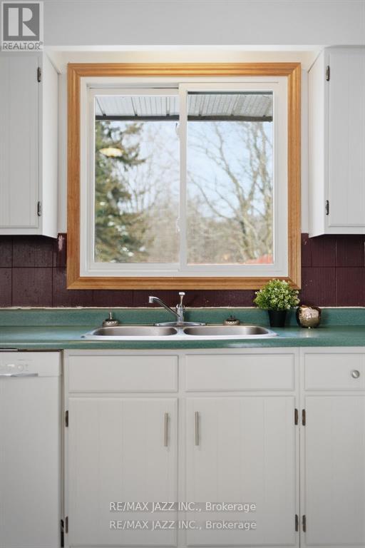 1226 Fish & Game Club Road, Quinte West, Ontario  K0K 2C0 - Photo 20 - X12931724