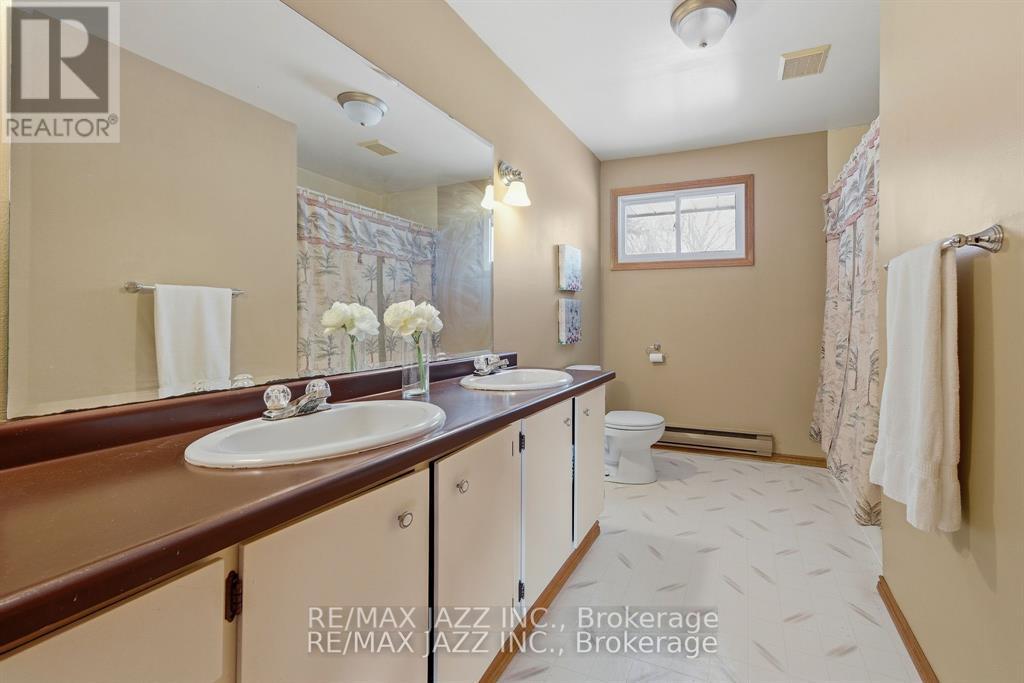 1226 Fish & Game Club Road, Quinte West, Ontario  K0K 2C0 - Photo 25 - X12931724