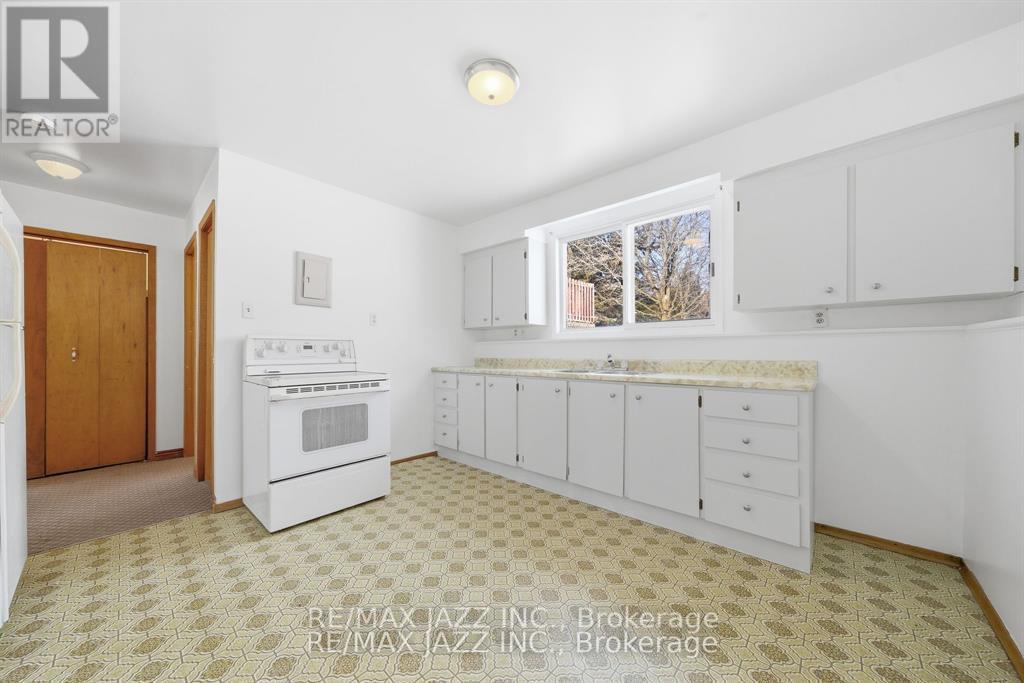 1226 Fish & Game Club Road, Quinte West, Ontario  K0K 2C0 - Photo 35 - X12931724