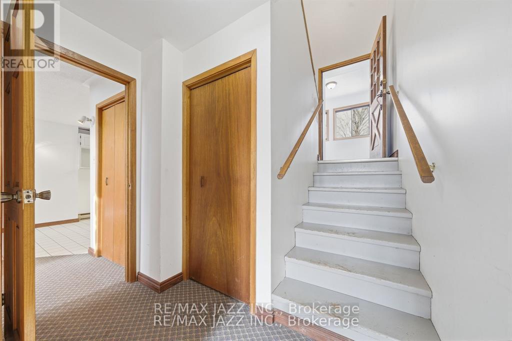 1226 Fish & Game Club Road, Quinte West, Ontario  K0K 2C0 - Photo 38 - X12931724