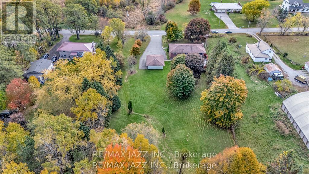 1226 Fish & Game Club Road, Quinte West, Ontario  K0K 2C0 - Photo 9 - X12931724