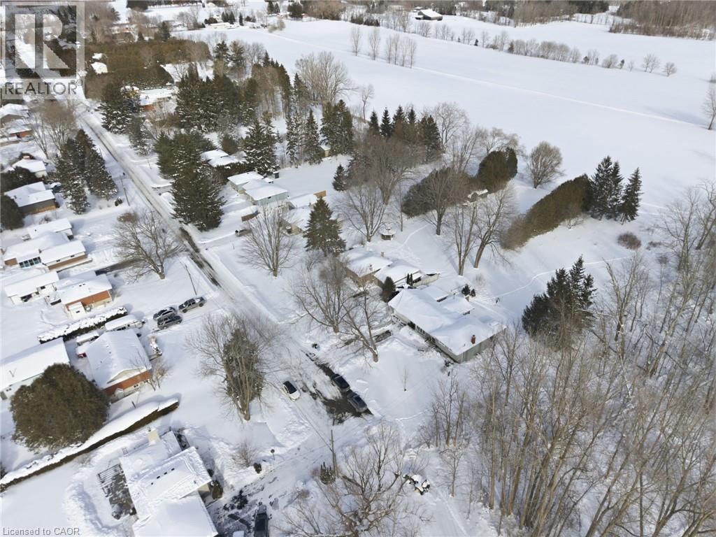 34 Carey Street, Waterdown, Ontario  L8B 0L5 - Photo 4 - 40801974