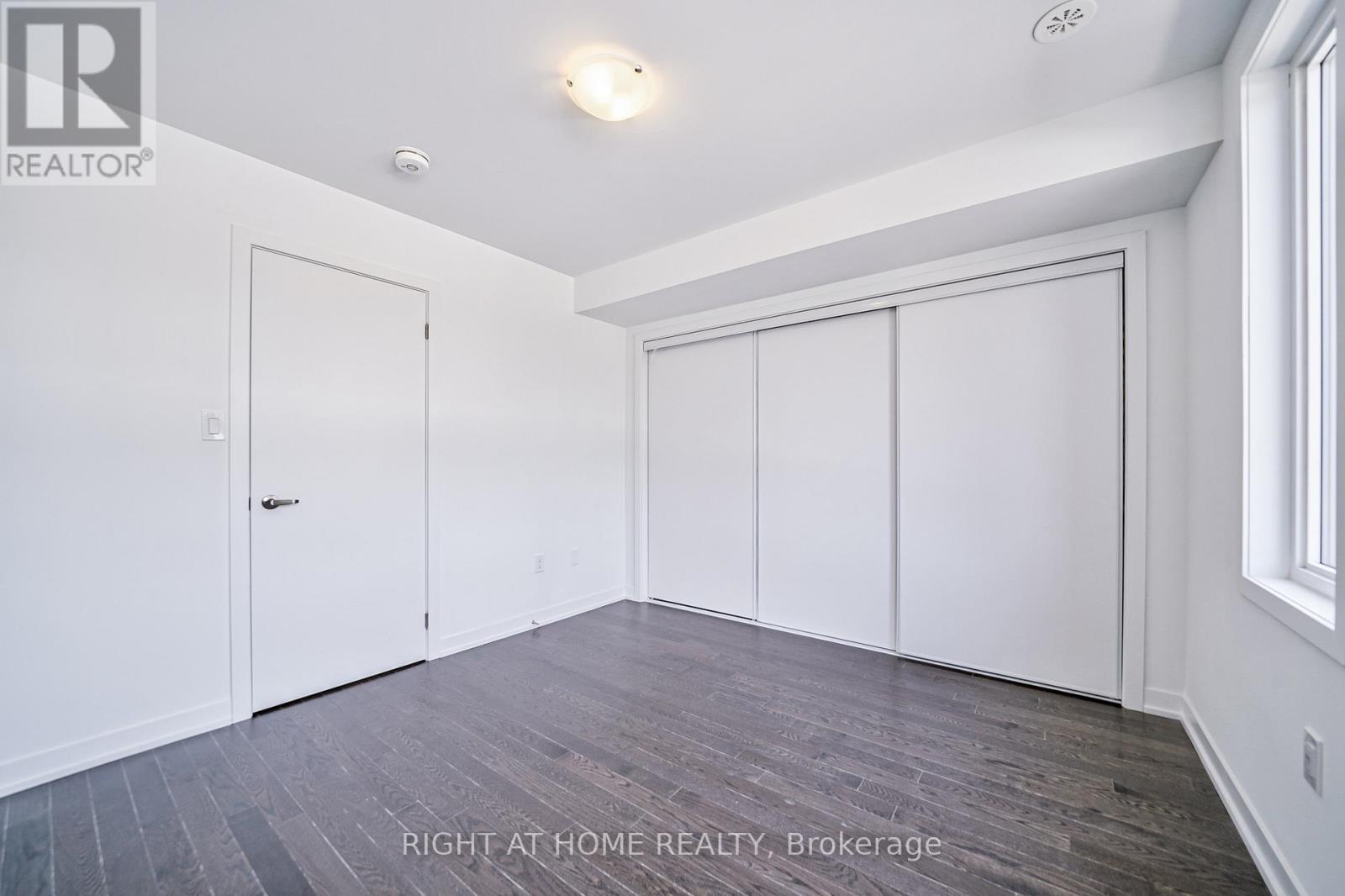 80 Green Gardens Boulevard, Toronto, Ontario  M6A 2M3 - Photo 15 - C12931786