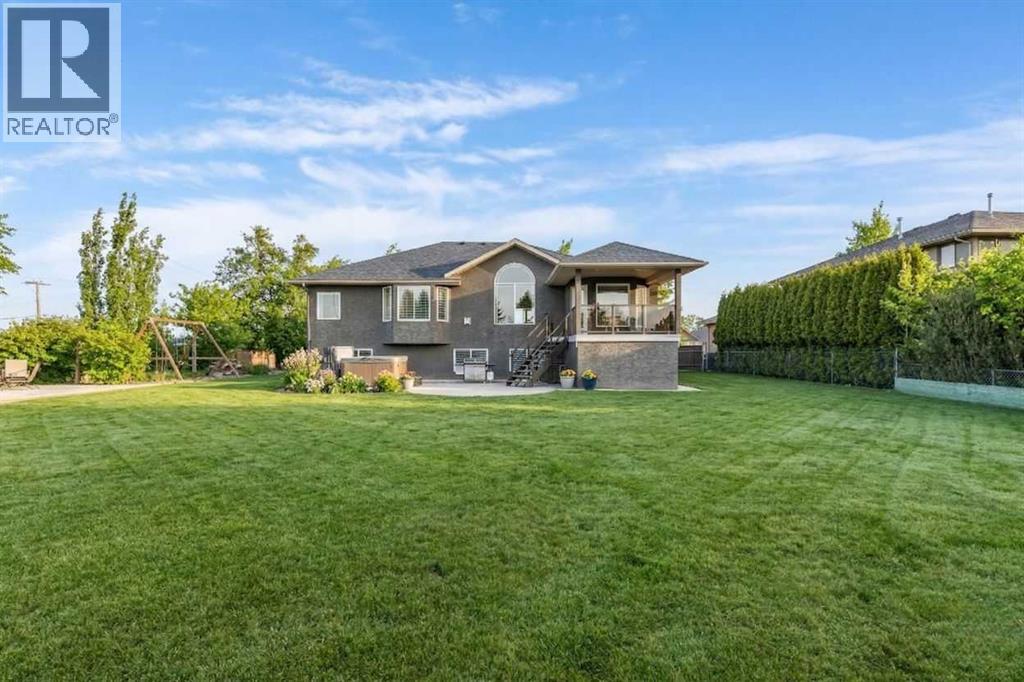 3095 Cottonwood Way Sw, Medicine Hat, Alberta  T1B 4J6 - Photo 47 - A2293787