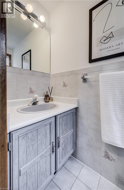 483 Dicenzo Drive, Hamilton, Ontario  L9B 2C4 - Photo 28 - 40815843