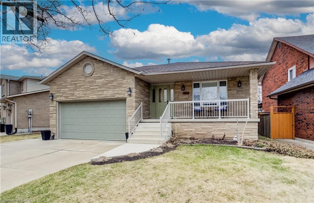 483 Dicenzo Drive, Hamilton, Ontario  L9B 2C4 - Photo 3 - 40815843