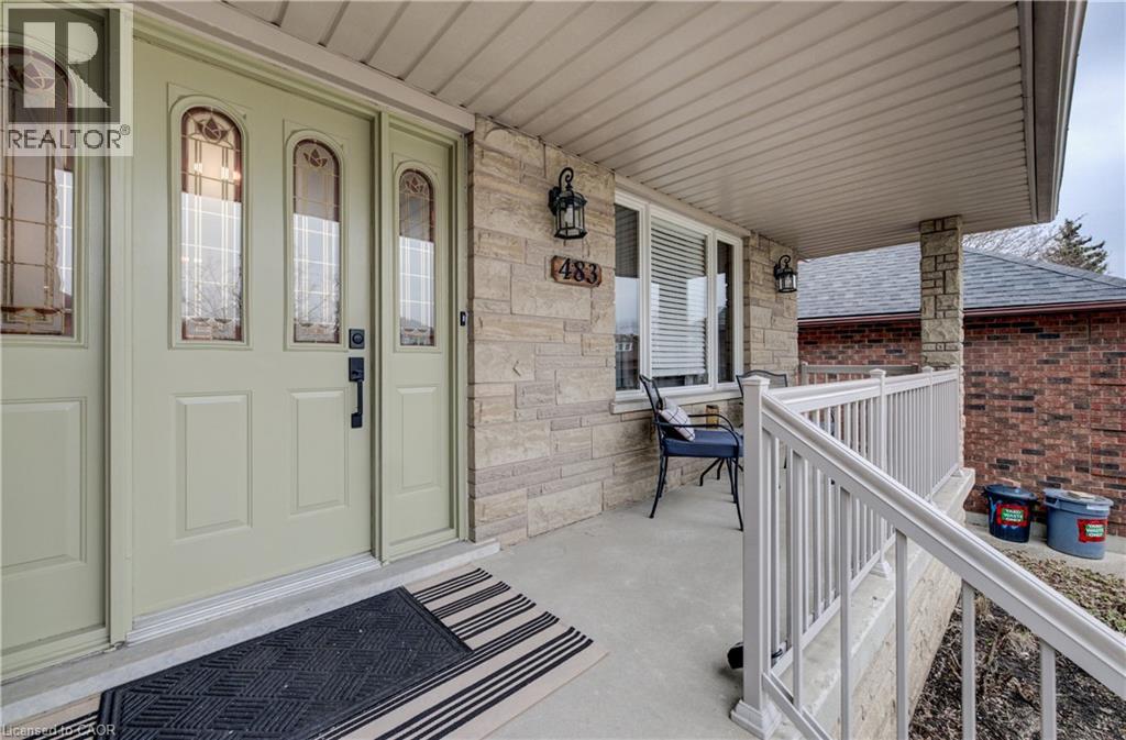 483 Dicenzo Drive, Hamilton, Ontario  L9B 2C4 - Photo 4 - 40815843