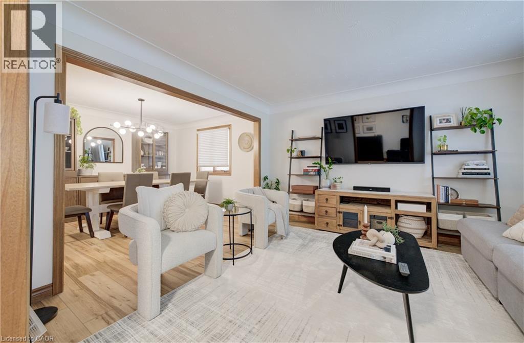 483 Dicenzo Drive, Hamilton, Ontario  L9B 2C4 - Photo 13 - 40815843