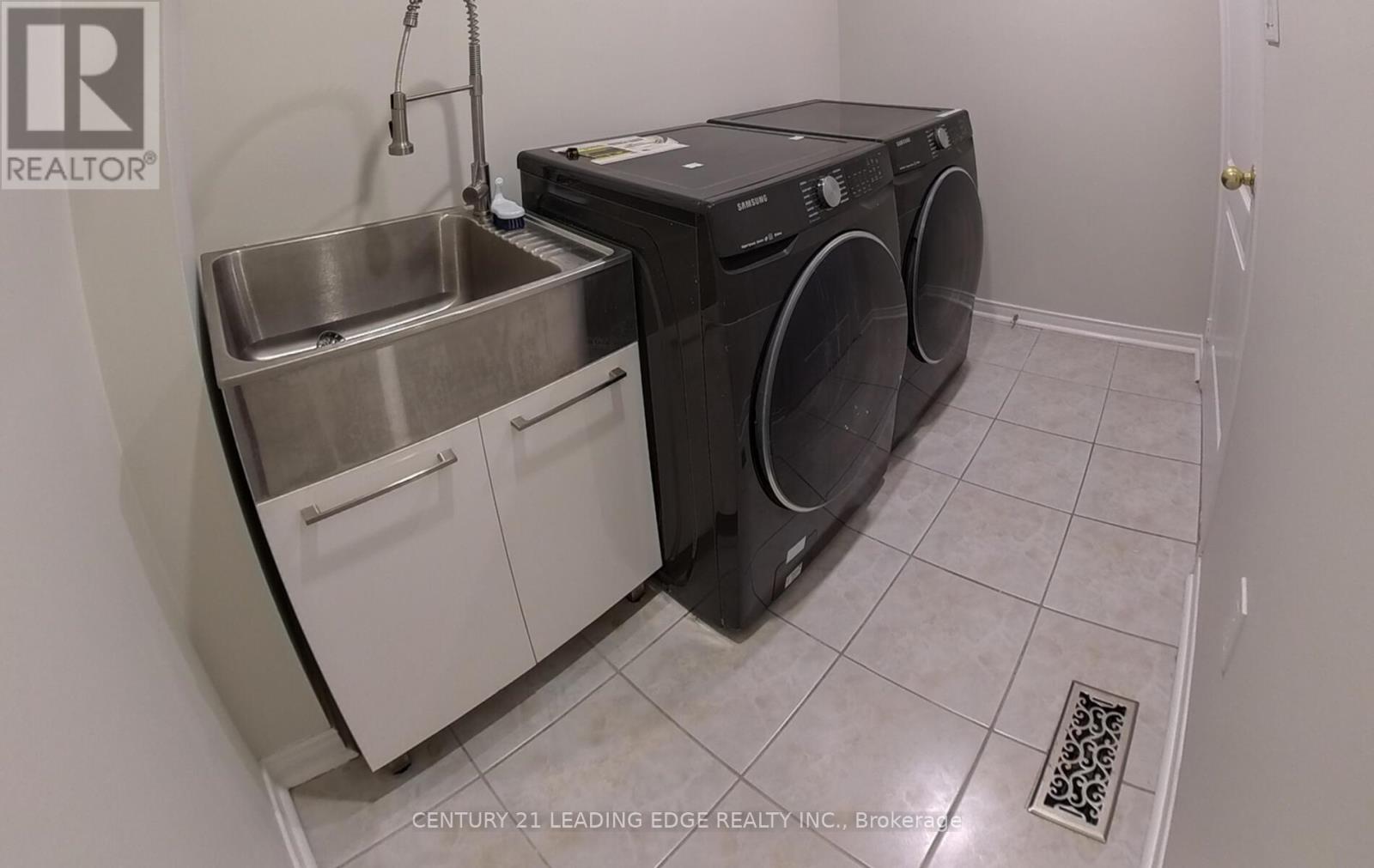 10 Pardon Avenue, Whitby, Ontario  L1P 1V1 - Photo 35 - E12931784