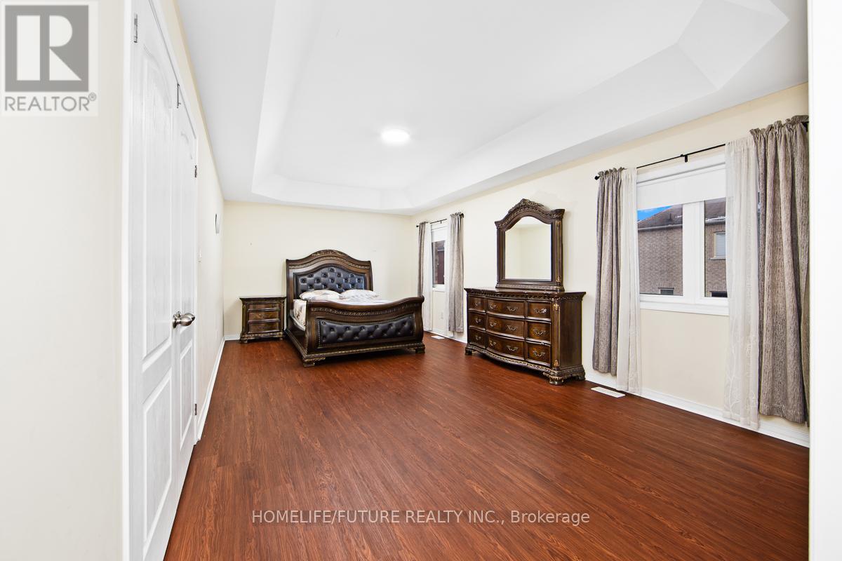 18 Stockell Crescent, Ajax, Ontario  L1T 0M5 - Photo 15 - E12931798