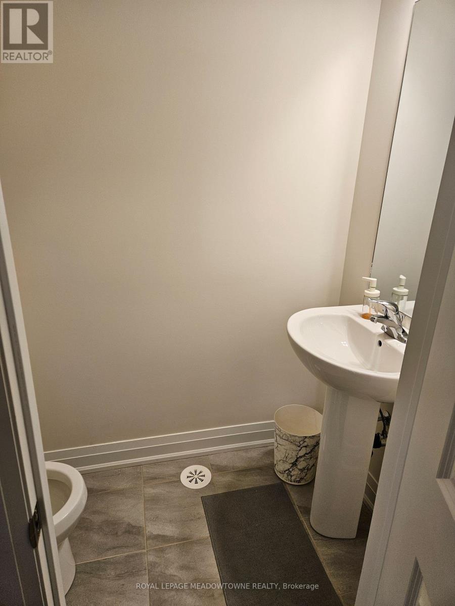 319 - 755 Omega Drive, Pickering, Ontario  L1V 0H1 - Photo 17 - E12931800