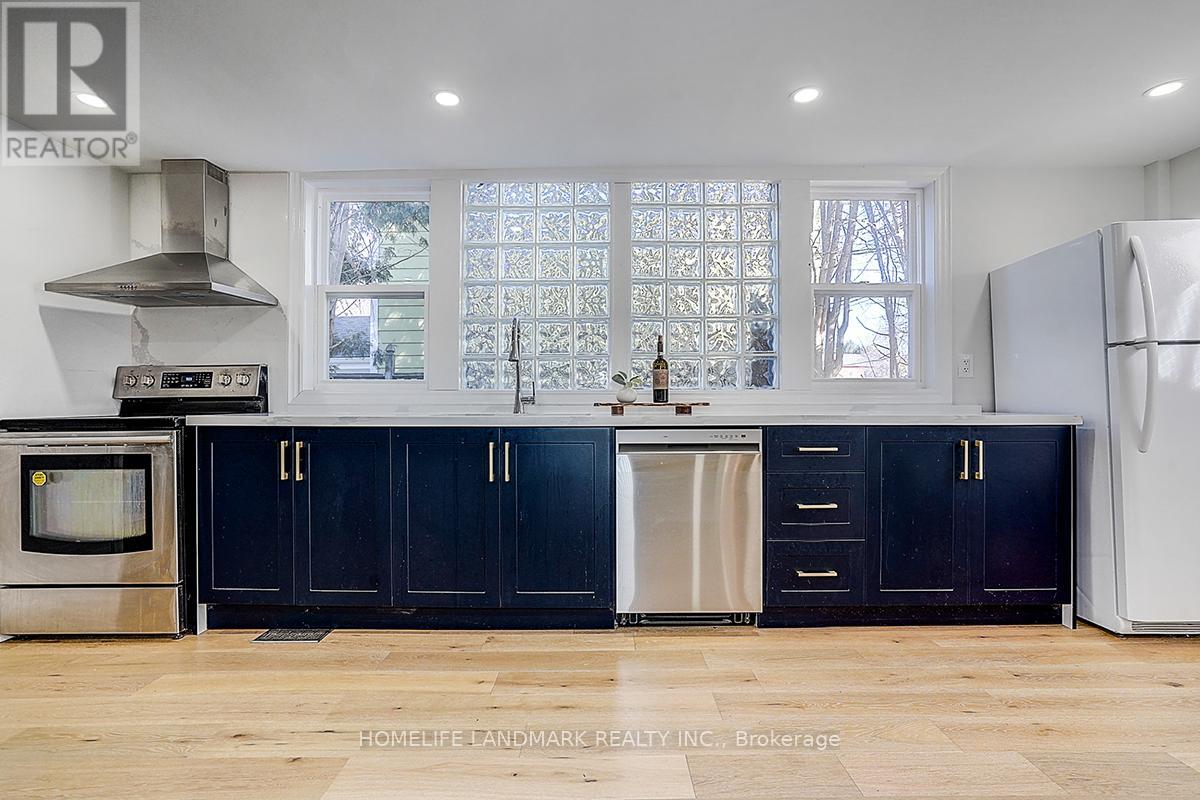 18846 Leslie Street, East Gwillimbury (Sharon), Ontario  L0G 1V0 - Photo 10 - N12931726