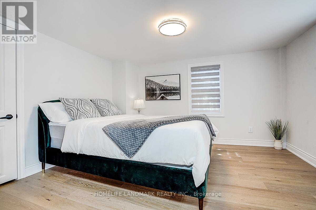 18846 Leslie Street, East Gwillimbury (Sharon), Ontario  L0G 1V0 - Photo 21 - N12931726