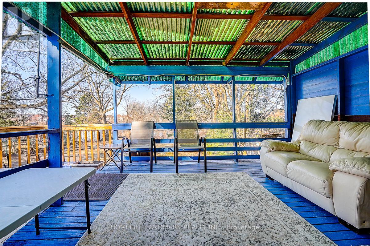 18846 Leslie Street, East Gwillimbury (Sharon), Ontario  L0G 1V0 - Photo 29 - N12931726