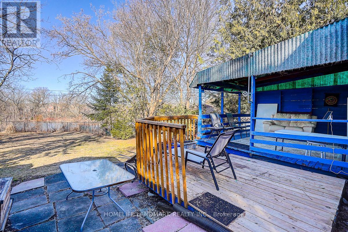 18846 Leslie Street, East Gwillimbury (Sharon), Ontario  L0G 1V0 - Photo 30 - N12931726