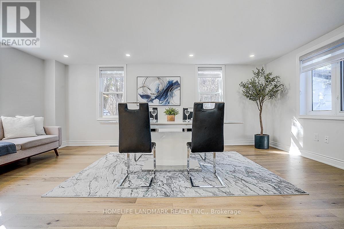 18846 Leslie Street, East Gwillimbury (Sharon), Ontario  L0G 1V0 - Photo 5 - N12931726