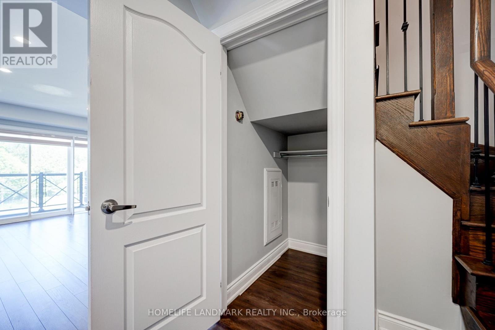 2213 - 10 Westmeath Lane N, Markham, Ontario  L6B 0A8 - Photo 27 - N12931750