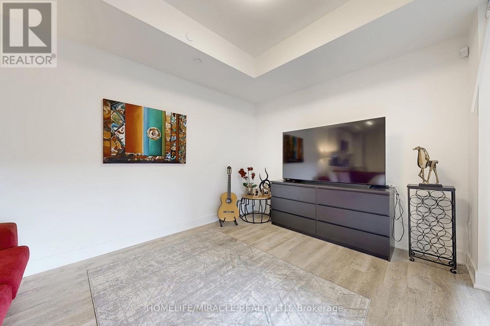 322 - 185 Deerfield Road, Newmarket, Ontario  L3Y 0G7 - Photo 11 - N12931772