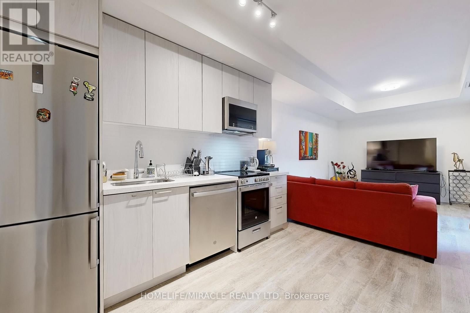 322 - 185 Deerfield Road, Newmarket, Ontario  L3Y 0G7 - Photo 13 - N12931772