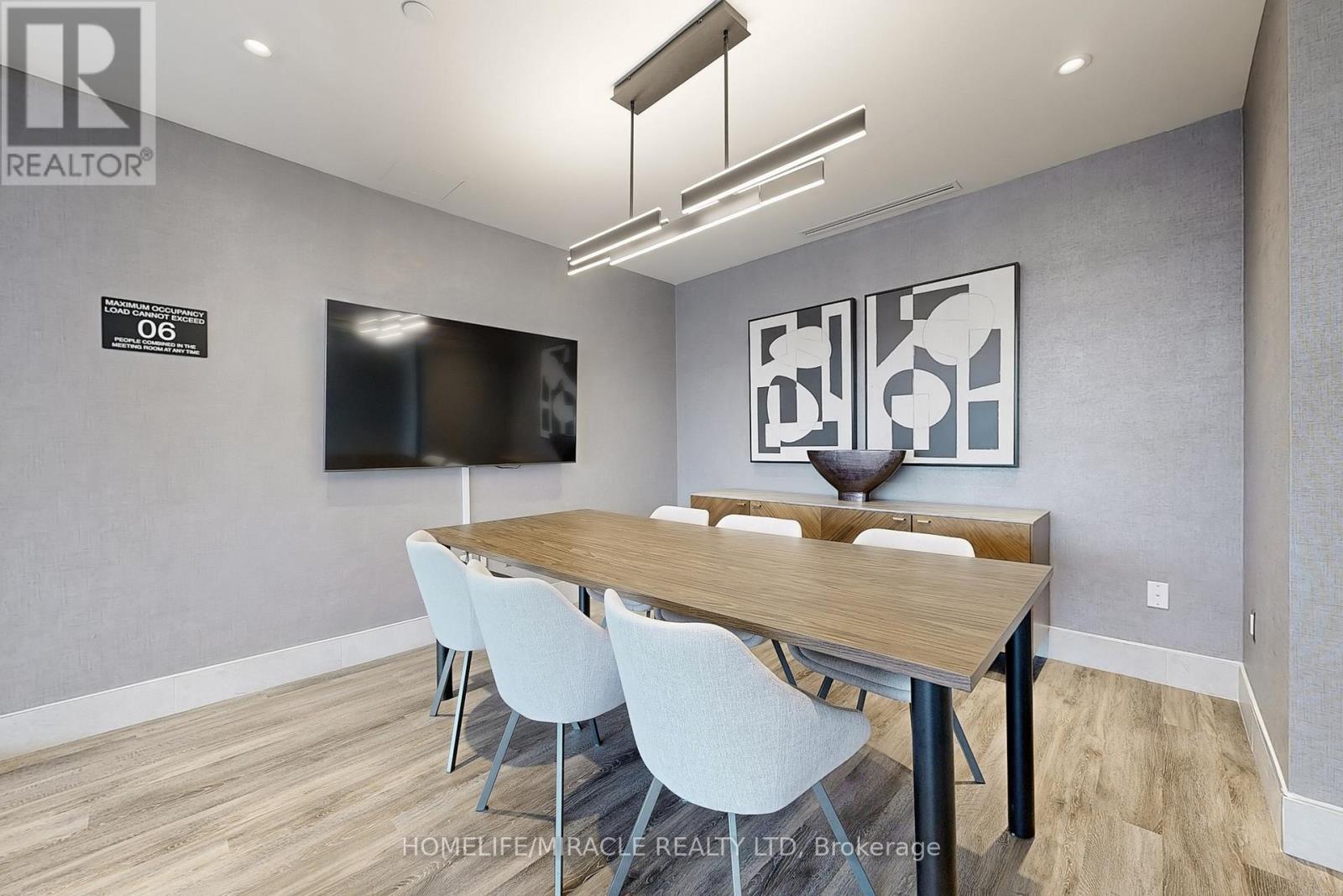 322 - 185 Deerfield Road, Newmarket, Ontario  L3Y 0G7 - Photo 18 - N12931772