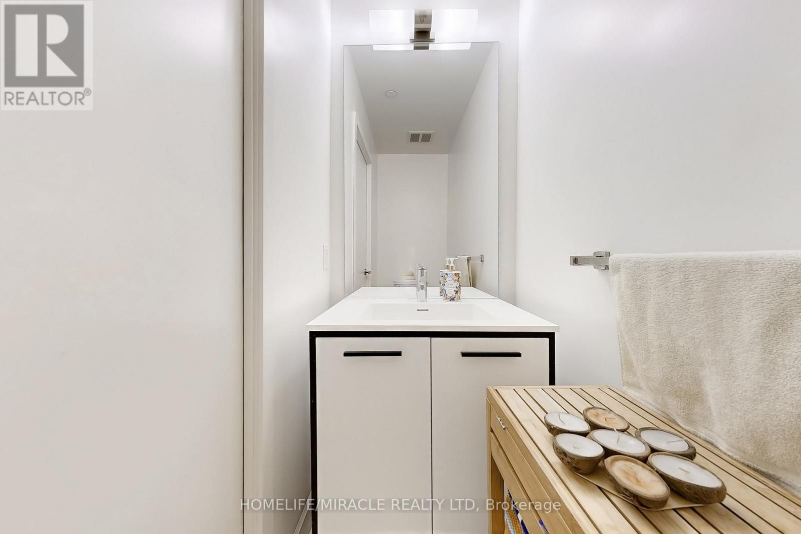 322 - 185 Deerfield Road, Newmarket, Ontario  L3Y 0G7 - Photo 20 - N12931772