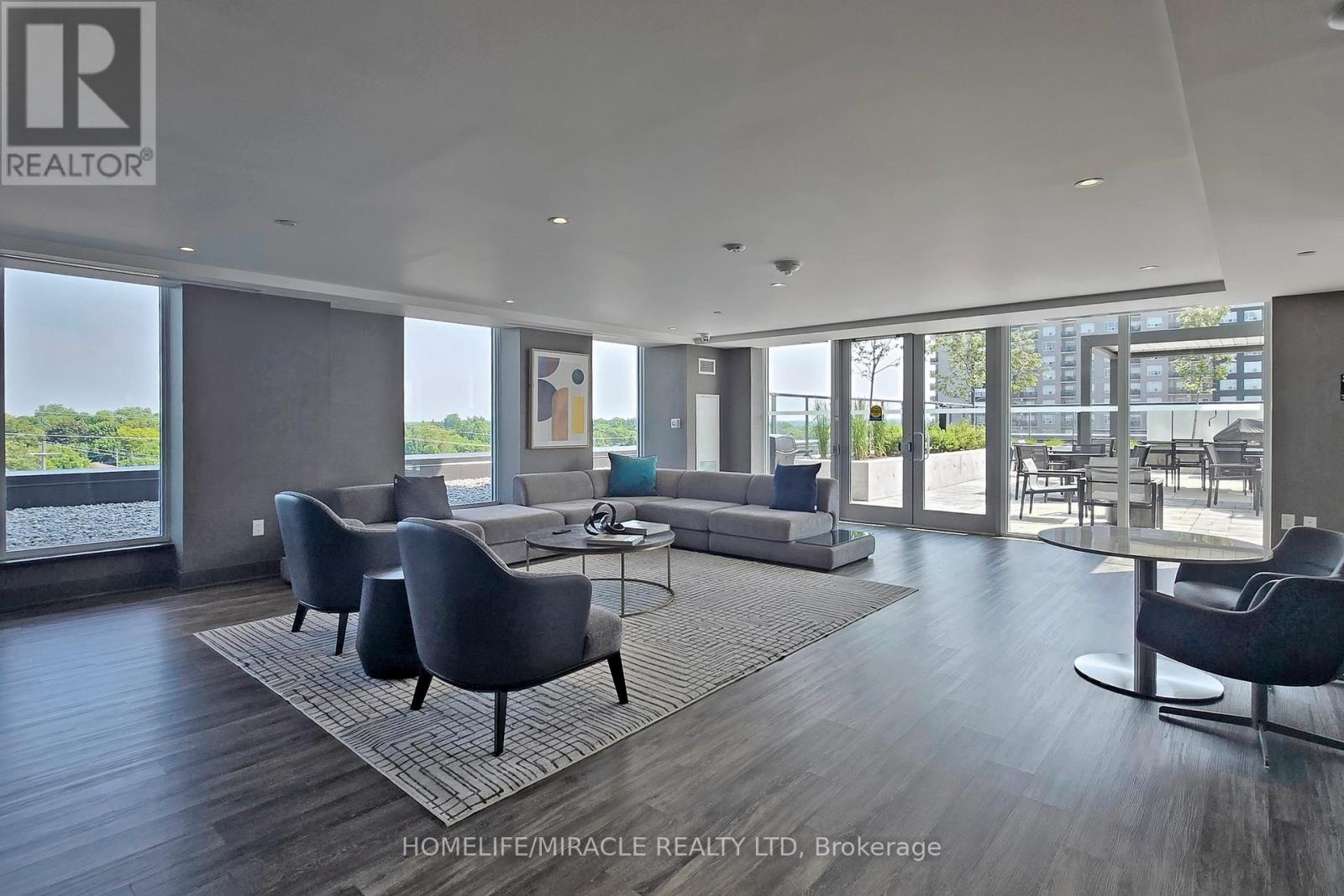 322 - 185 Deerfield Road, Newmarket, Ontario  L3Y 0G7 - Photo 28 - N12931772