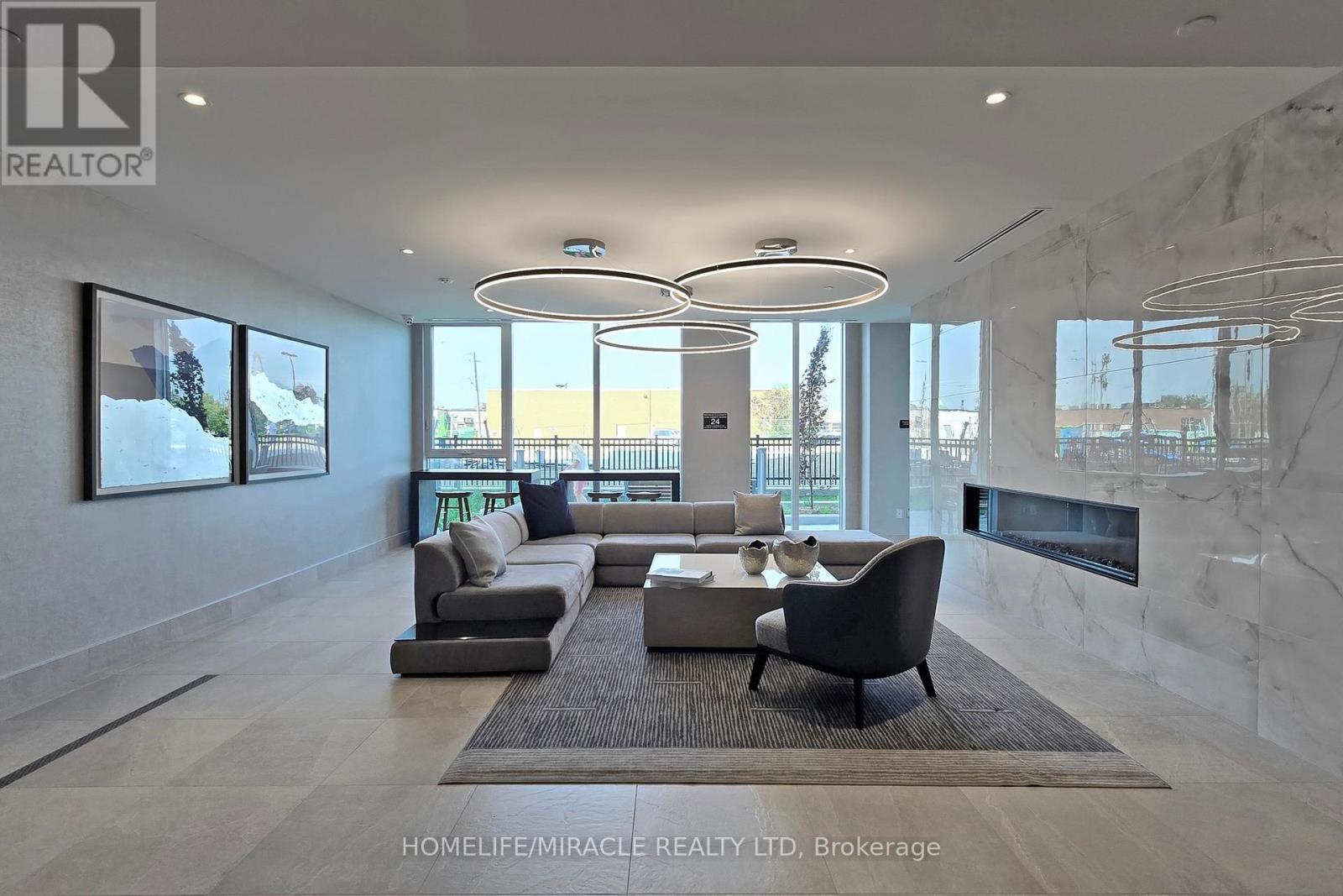 322 - 185 Deerfield Road, Newmarket, Ontario  L3Y 0G7 - Photo 30 - N12931772