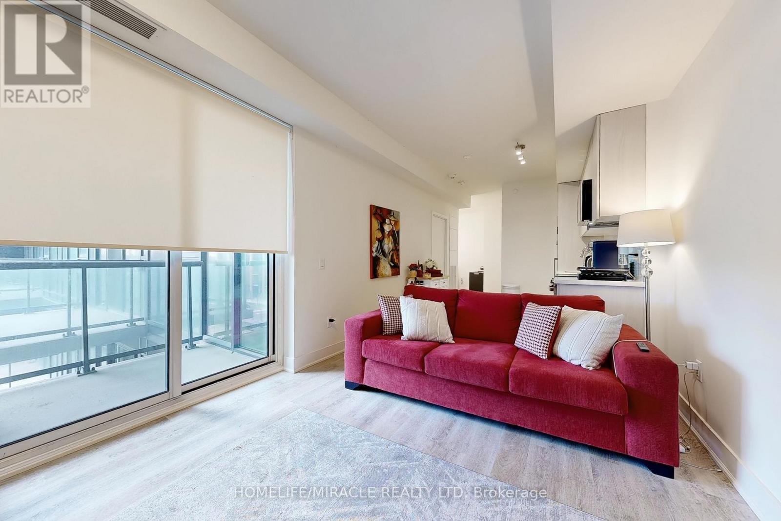 322 - 185 Deerfield Road, Newmarket, Ontario  L3Y 0G7 - Photo 9 - N12931772