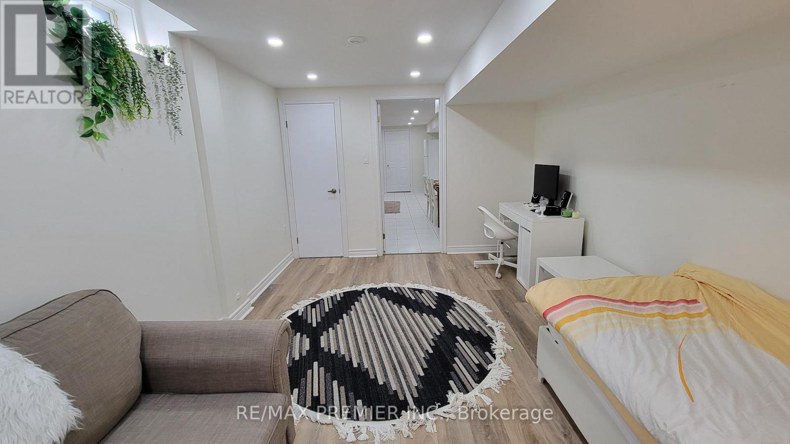 Basement - 25 Granite Street, Vaughan, Ontario  L4L 5J7 - Photo 16 - N12931778