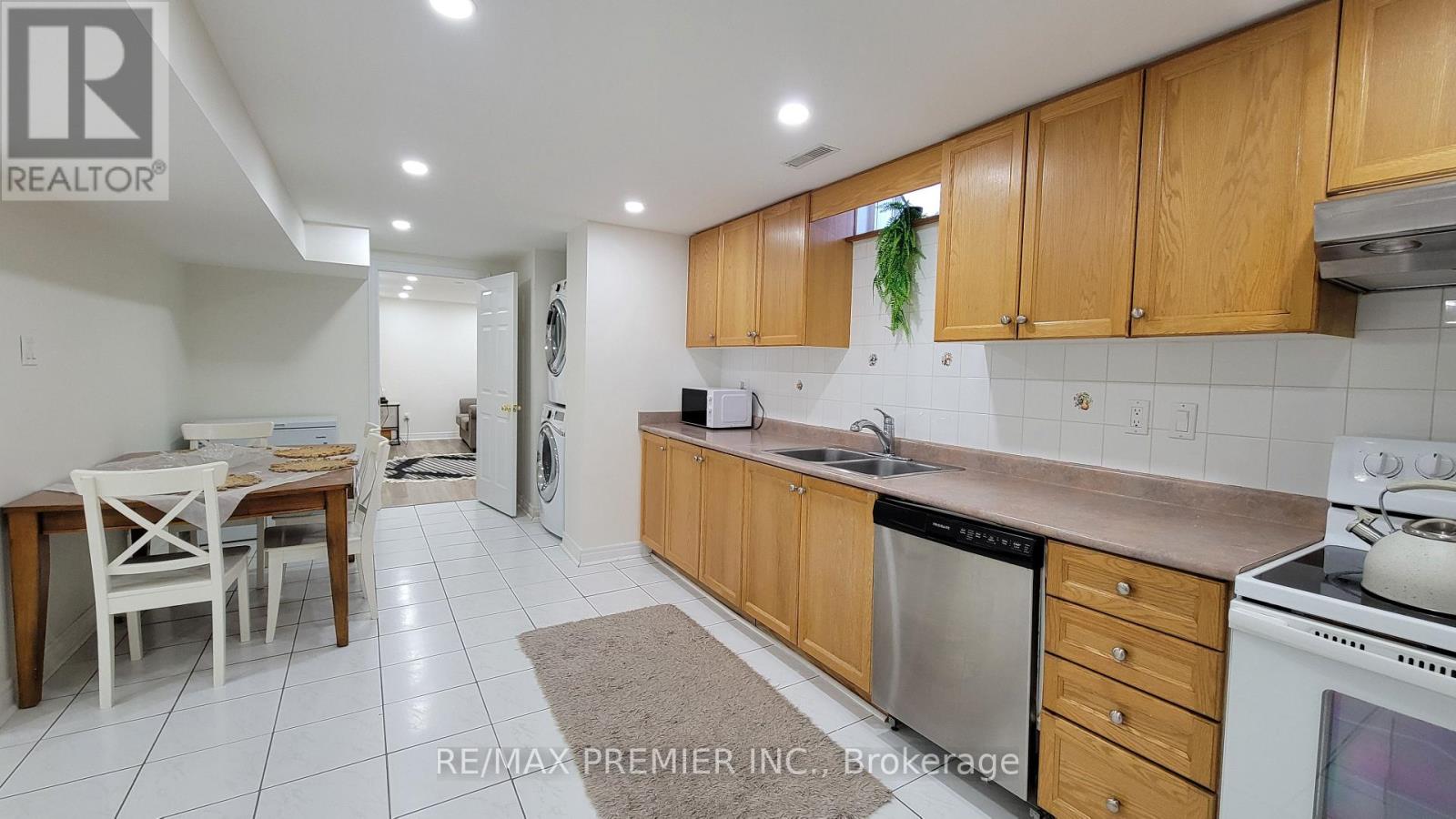 Basement - 25 Granite Street, Vaughan, Ontario  L4L 5J7 - Photo 2 - N12931778