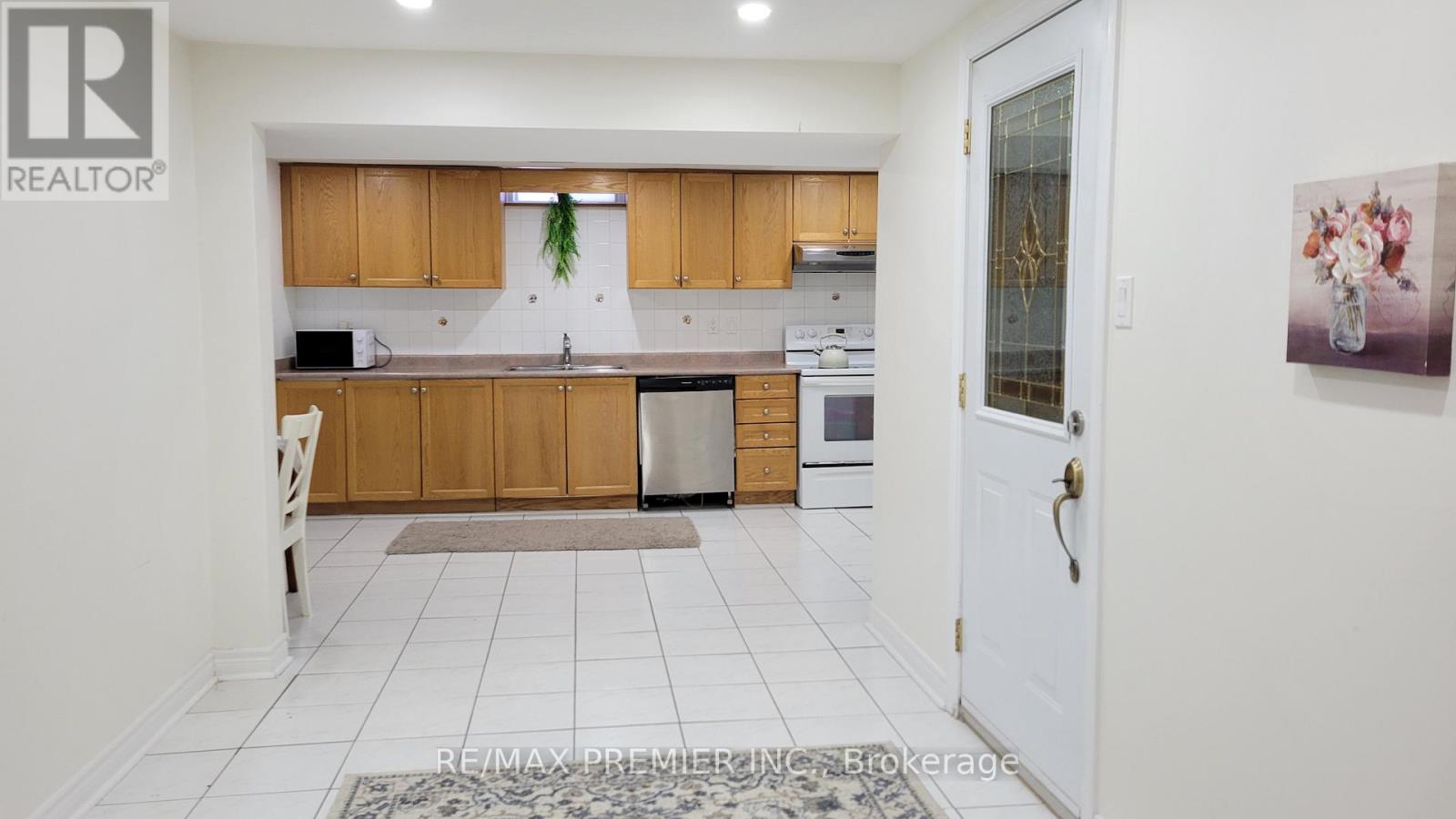 Basement - 25 Granite Street, Vaughan, Ontario  L4L 5J7 - Photo 8 - N12931778
