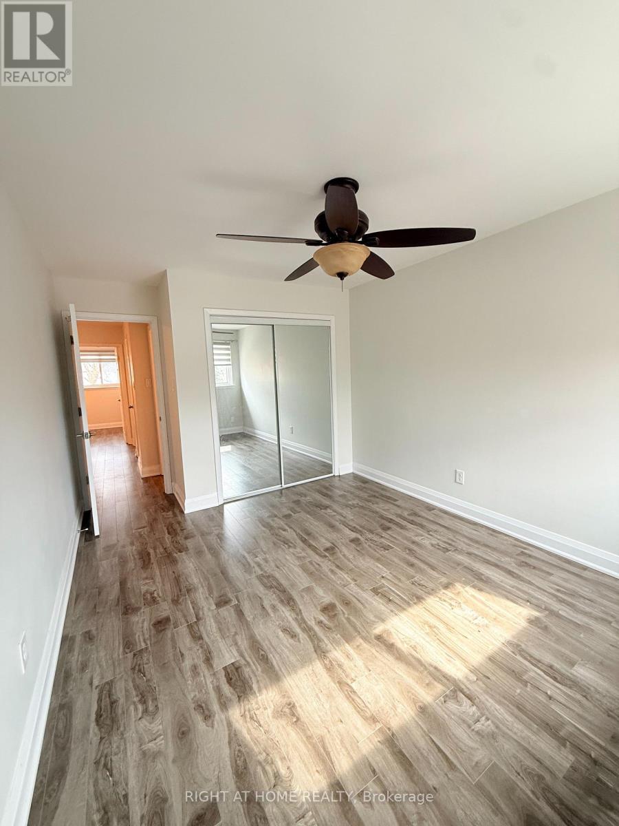 5473 Schueller Crescent, Burlington, Ontario  L7L 3T1 - Photo 19 - W12814126