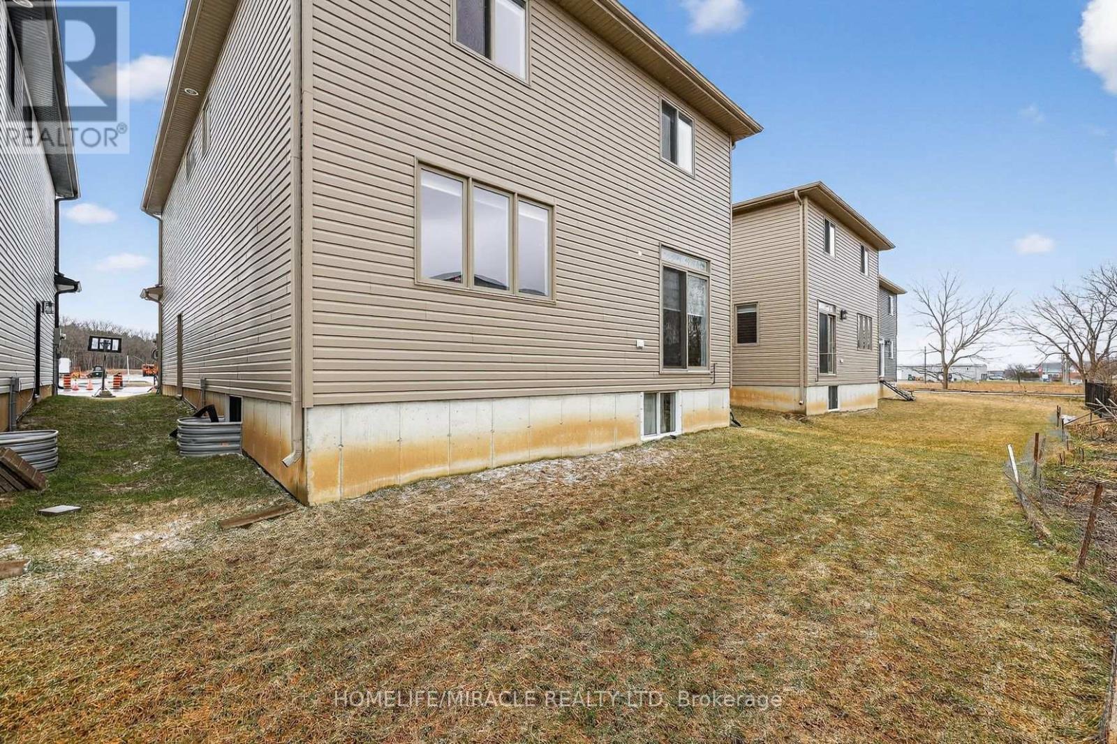 74 Cash Crescent, Ingersoll, Ontario  L9T 0K6 - Photo 43 - X12928328