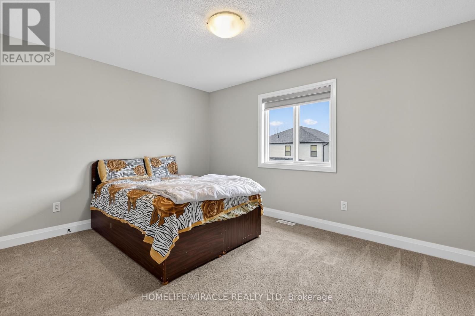 74 Cash Crescent, Ingersoll, Ontario  L9T 0K6 - Photo 31 - X12928328