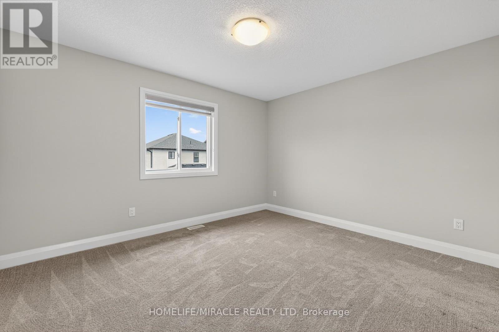 74 Cash Crescent, Ingersoll, Ontario  L9T 0K6 - Photo 33 - X12928328