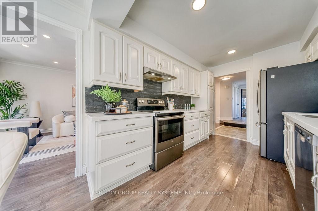 7205 Danton Promenade, Mississauga, Ontario  L5N 5C5 - Photo 12 - W12931738