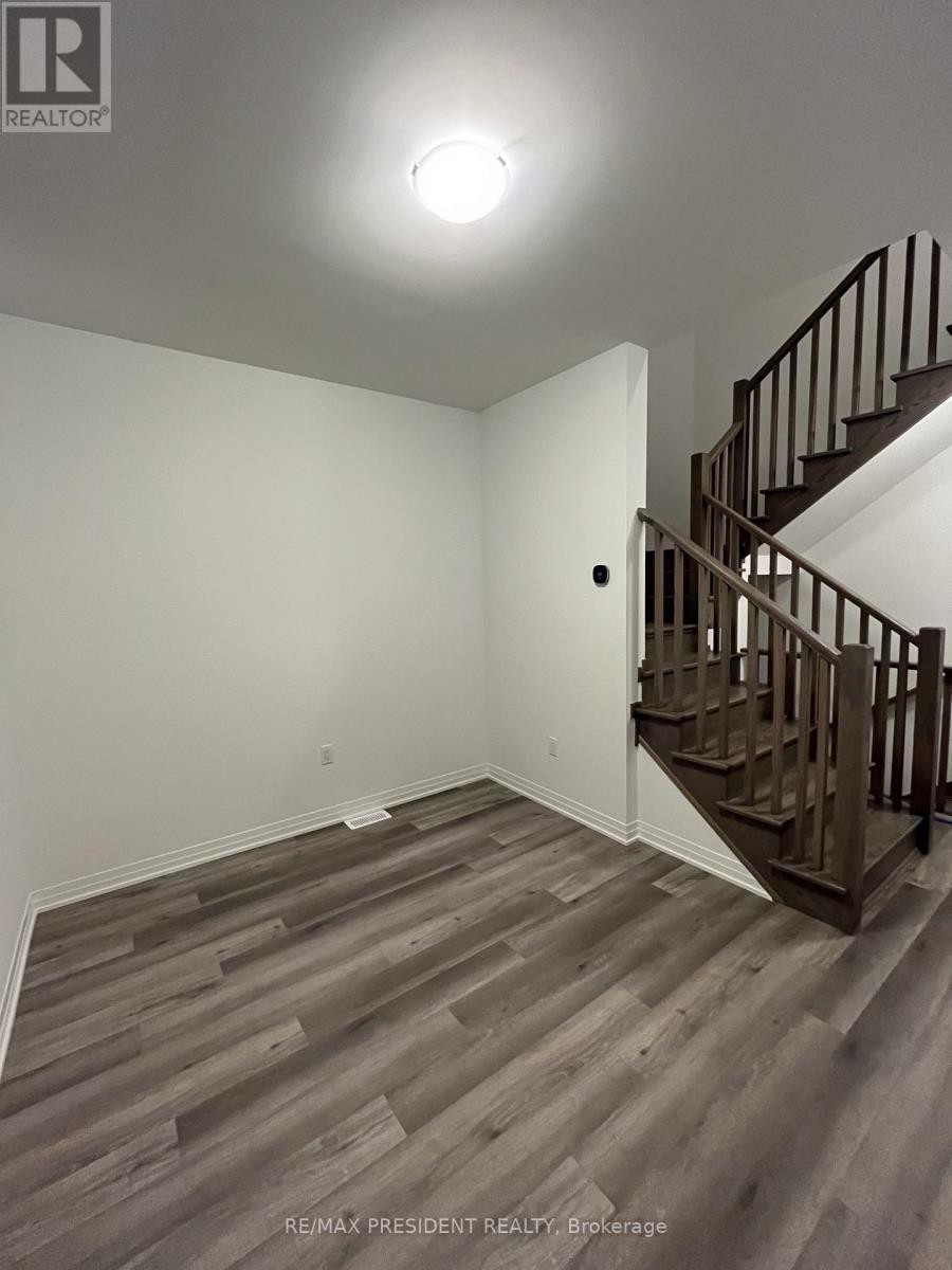 6 Keppel Circle, Brampton, Ontario  L7A 5K4 - Photo 3 - W12931742