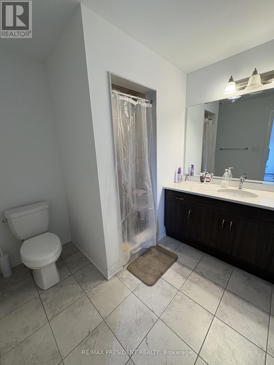 6 Keppel Circle, Brampton, Ontario  L7A 5K4 - Photo 9 - W12931742