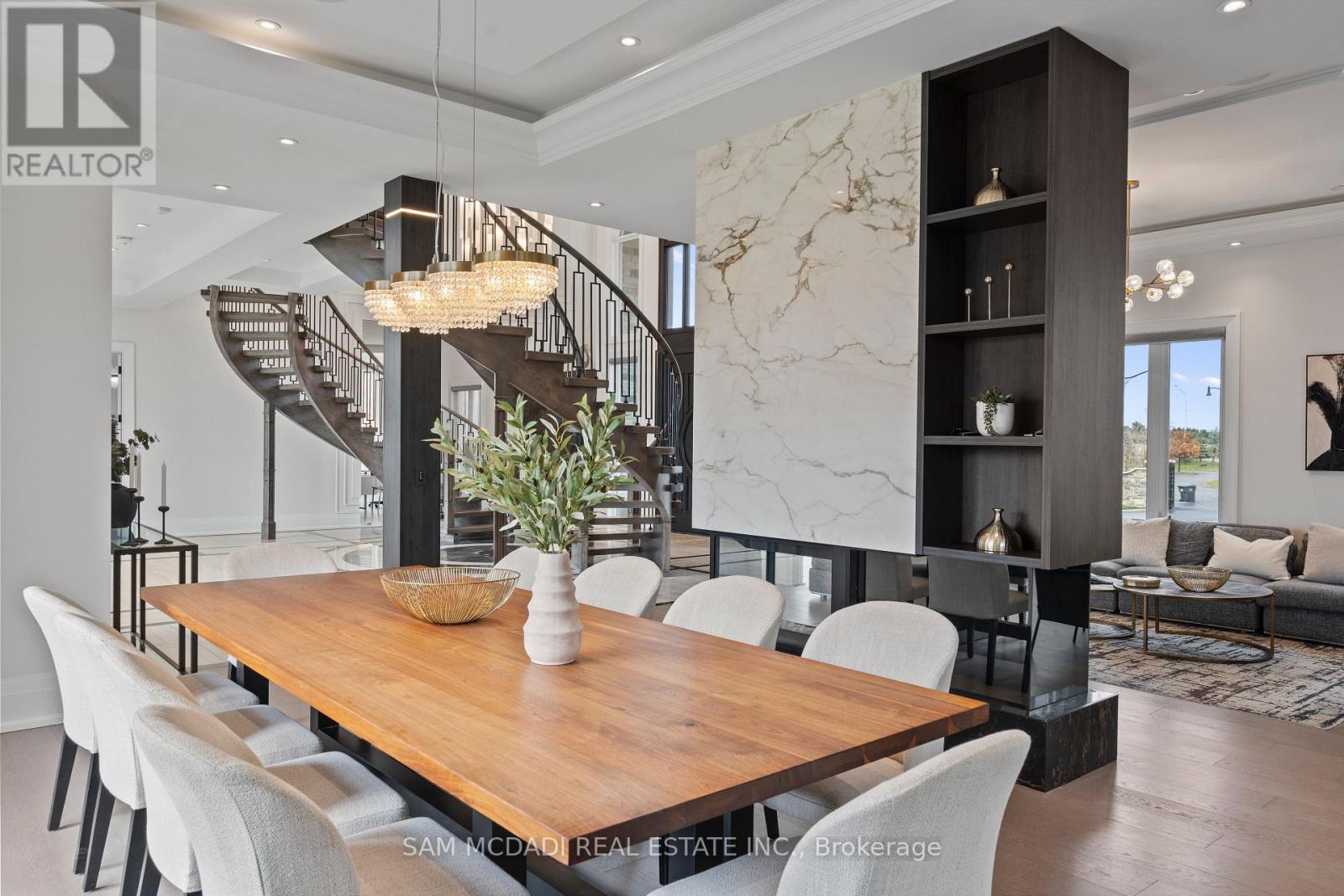 4 Saint Lukes Court, Brampton, Ontario  L6P 1K9 - Photo 13 - W12931760