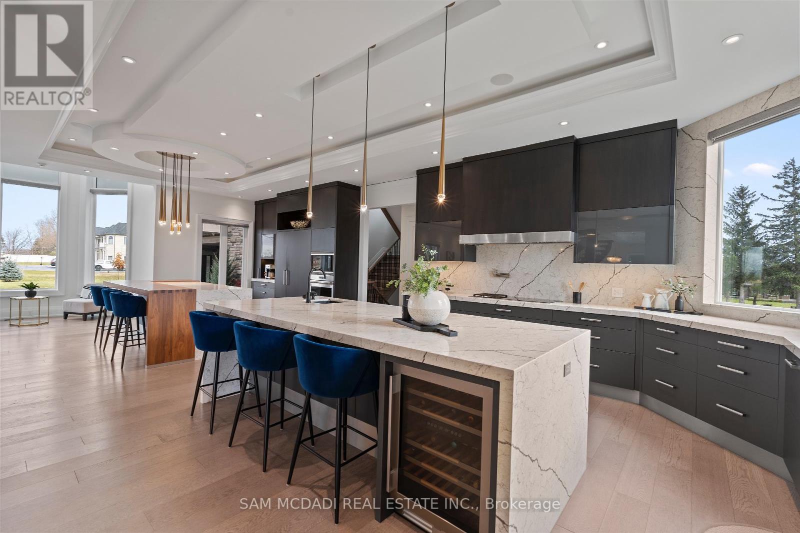 4 Saint Lukes Court, Brampton, Ontario  L6P 1K9 - Photo 14 - W12931760