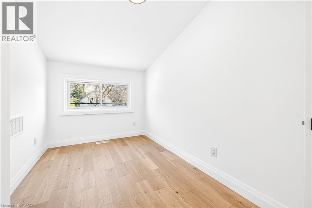 304 Park Street, Hamilton, Ontario  L9H 1Y9 - Photo 28 - 40815761