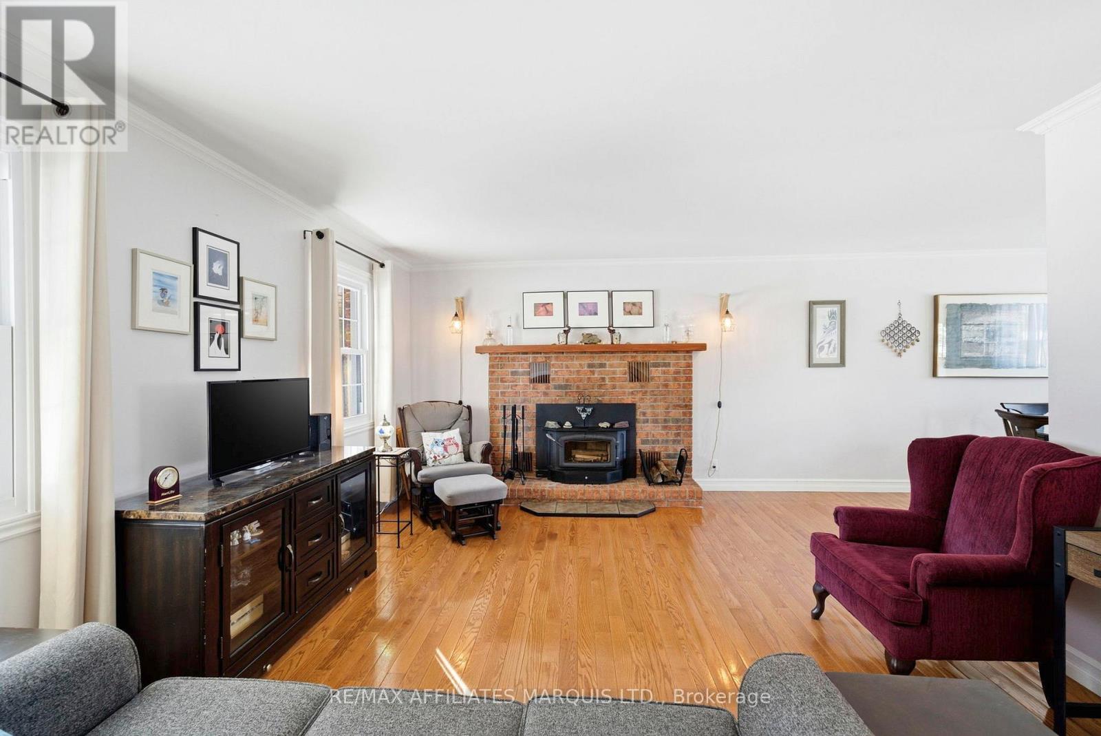 21 Spruce Street, South Stormont, Ontario  K0C 1M0 - Photo 7 - X12757530