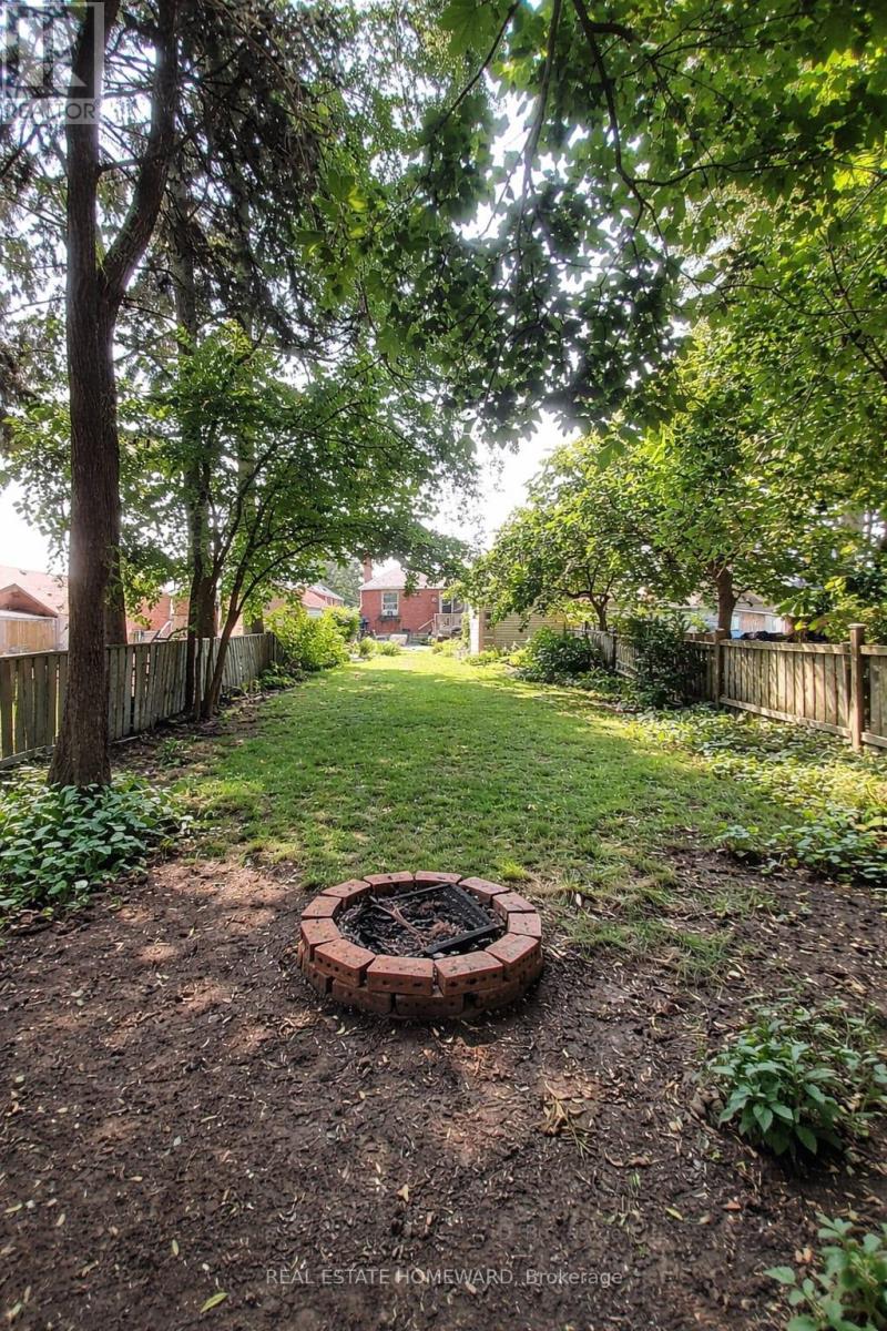 408 O'connor Drive, Toronto, Ontario  M4J 2W3 - Photo 16 - E12928498