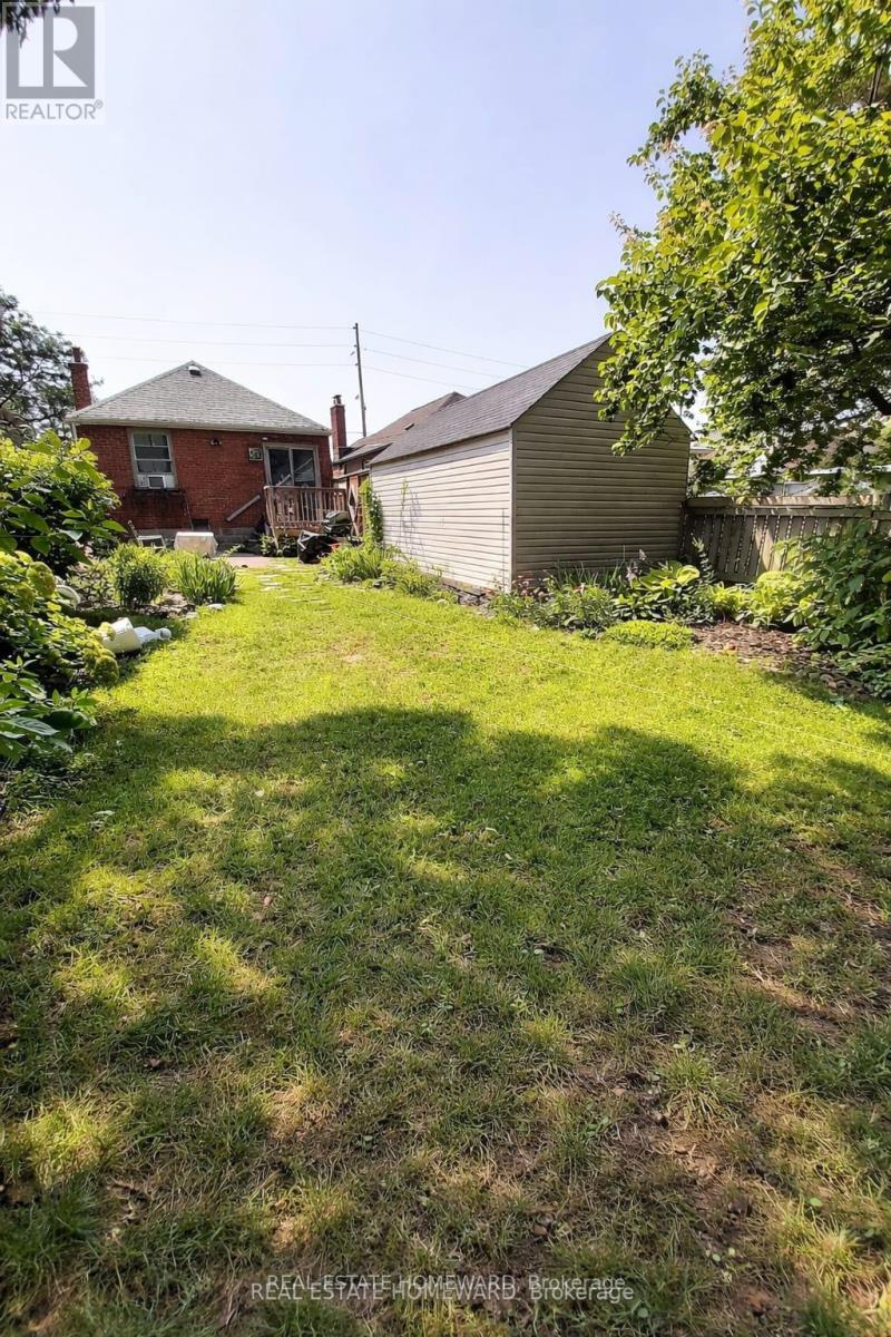 408 O'connor Drive, Toronto, Ontario  M4J 2W3 - Photo 19 - E12928498