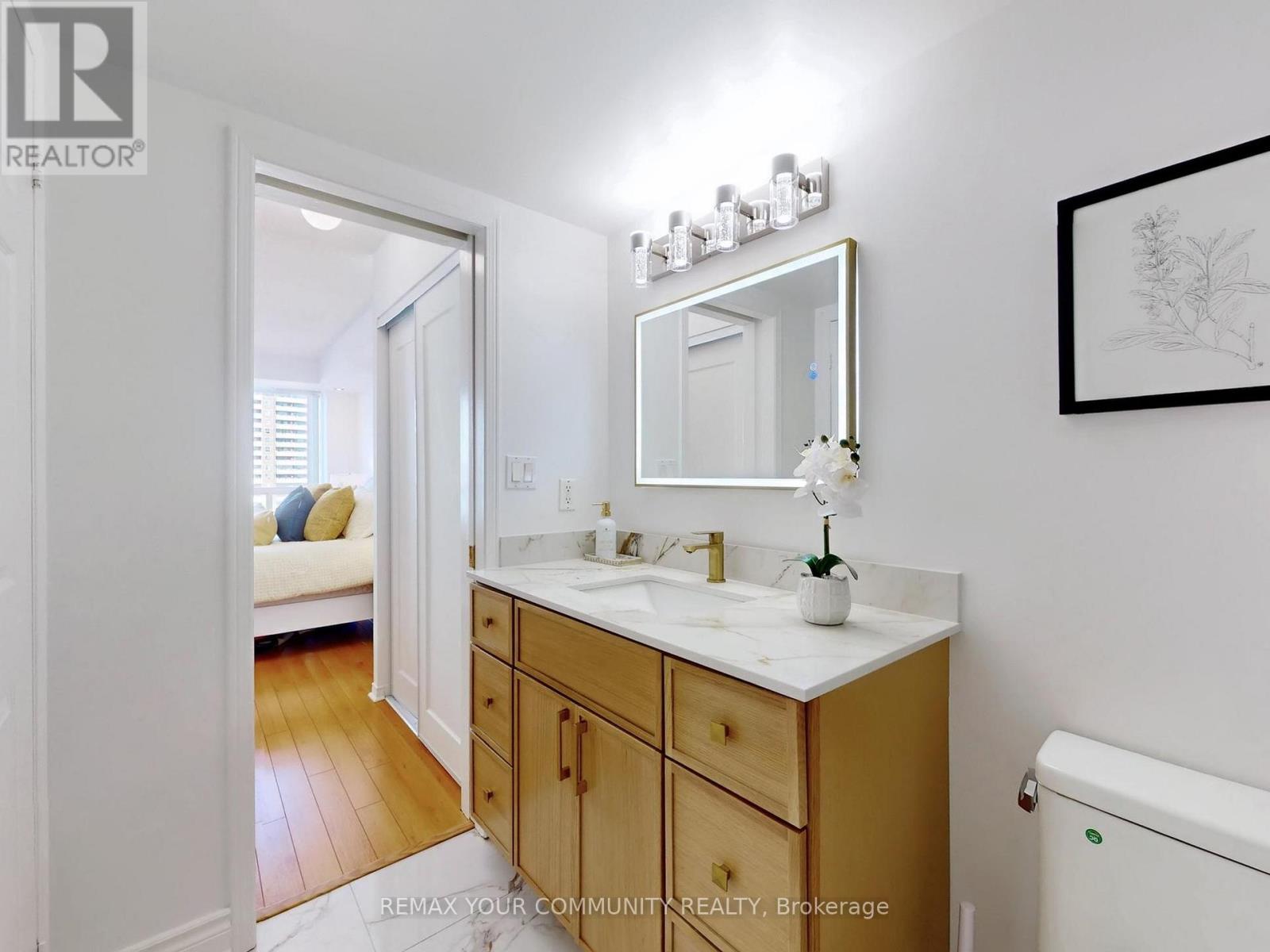 1002 - 7 Michael Power Place, Toronto, Ontario  M9A 0A4 - Photo 25 - W12925756