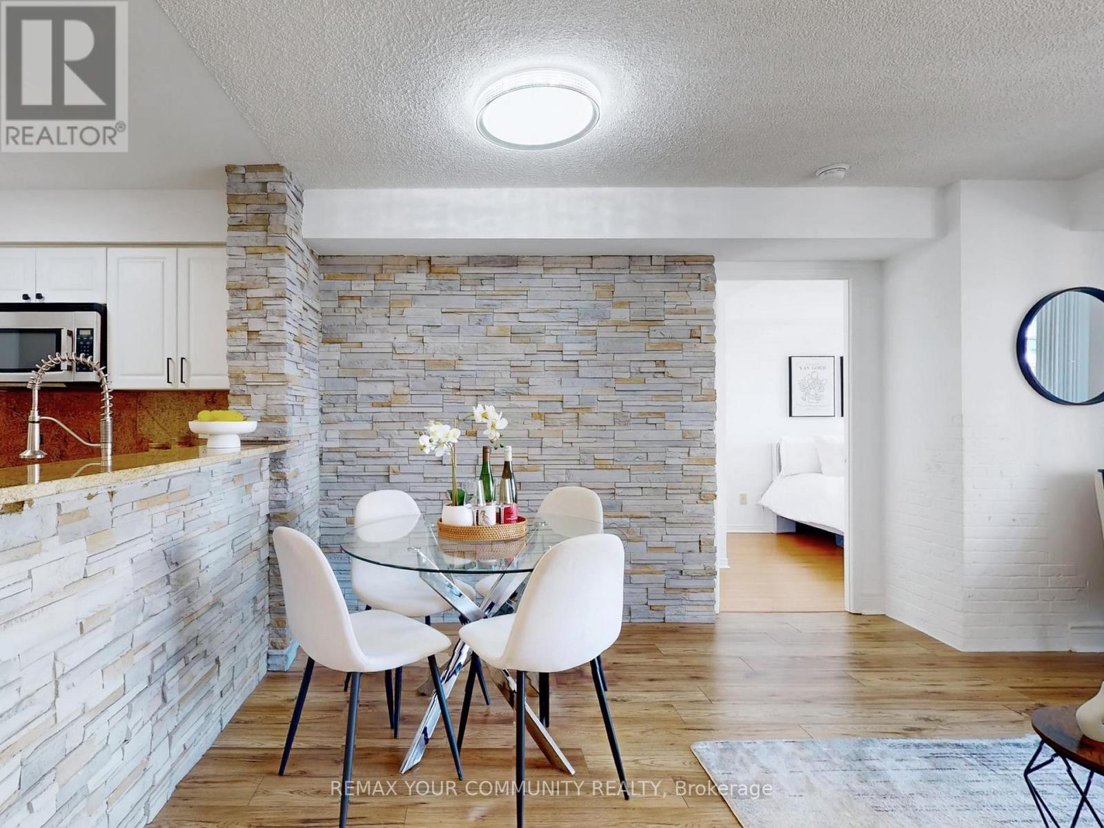 1002 - 7 Michael Power Place, Toronto, Ontario  M9A 0A4 - Photo 9 - W12925756