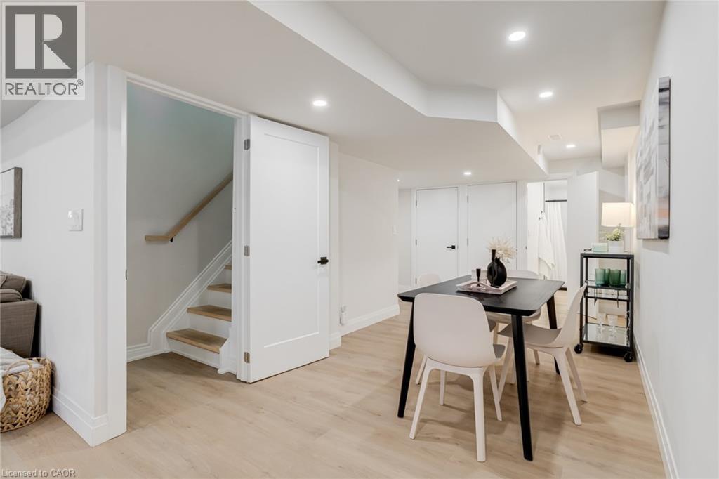 7 Carl Crescent, Waterdown, Ontario  L8B 0G5 - Photo 28 - 40804060