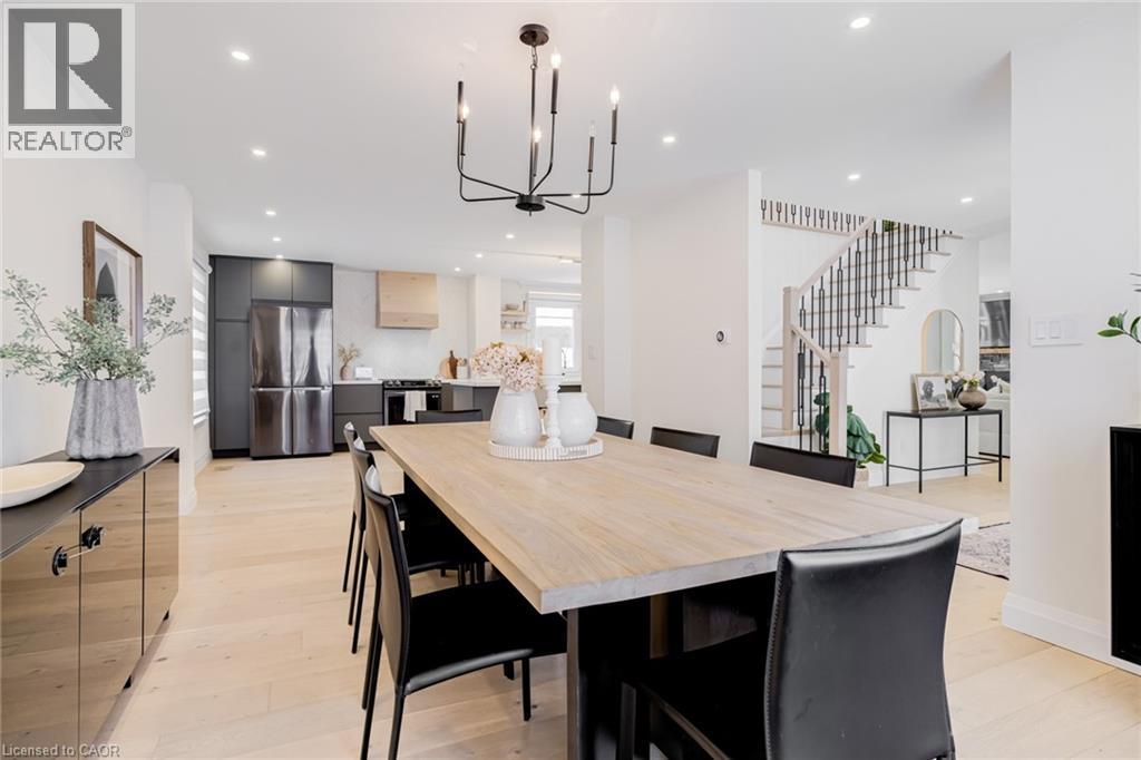 7 Carl Crescent, Waterdown, Ontario  L8B 0G5 - Photo 9 - 40804060